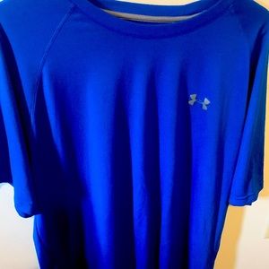 Men’s Under Armour shirt